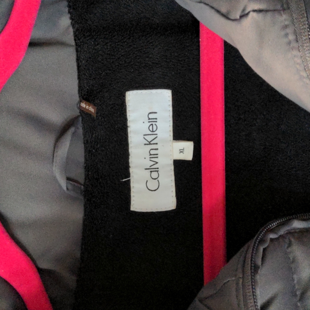 Calvin Klein down coat - Picture 2 of 3